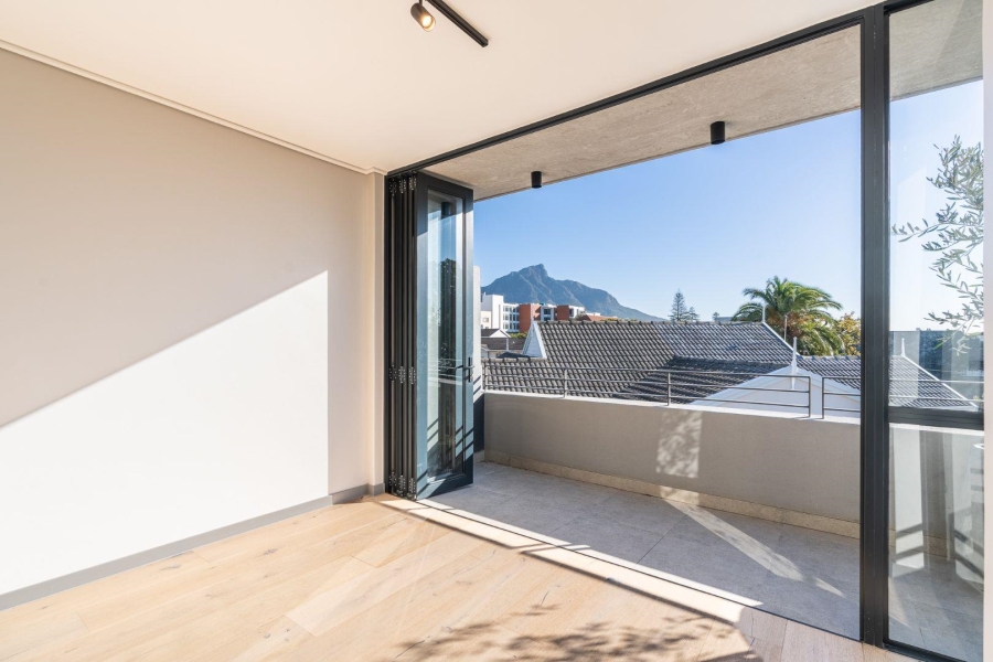 2 Bedroom Property for Sale in Kenilworth Western Cape